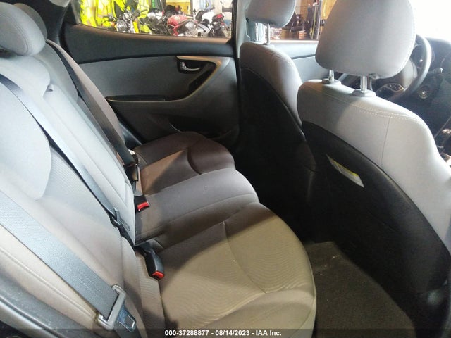 2016 HYUNDAI ELANTRA SE VIN: 5NPDH4AE9GH759870