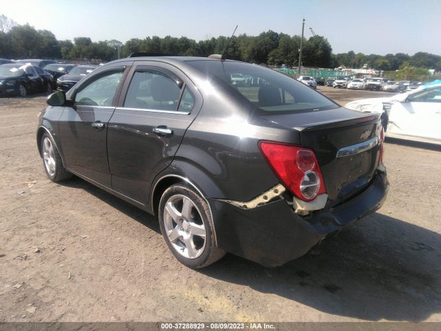Chevrolet SONIC LTZ 2016 1G1JE5SB8G4181622 Image 3