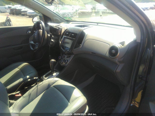 Chevrolet SONIC LTZ 2016 1G1JE5SB8G4181622 Image 5