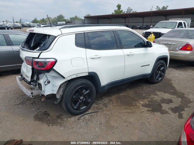 3C4NJCBB4KT692546 Jeep Compass Latitude