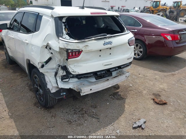 3C4NJCBB4KT692546 Jeep Compass Latitude