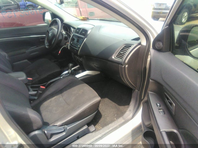4A4AP3AU2EE016612 Mitsubishi Outlander Sport Es
