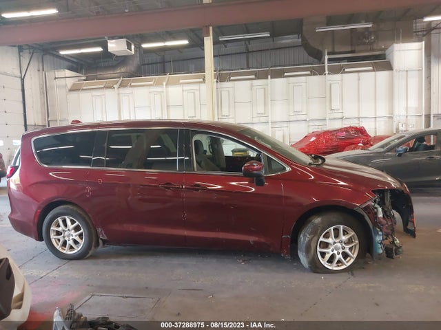 2C4RC1DG1HR553124 Chrysler Pacifica Touring