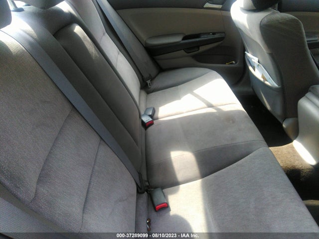 2010 HONDA ACCORD SDN LX VIN: 1HGCP2F38AA104805