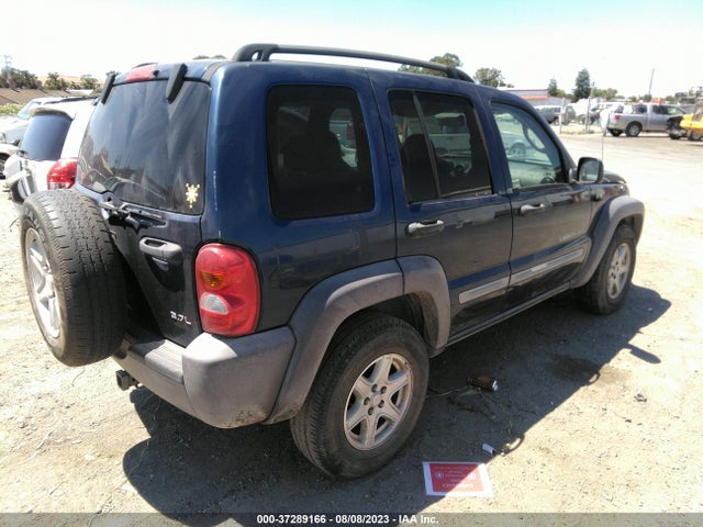 2003 JEEP LIBERTY SPORT VIN: 1J4GL48K03W570868