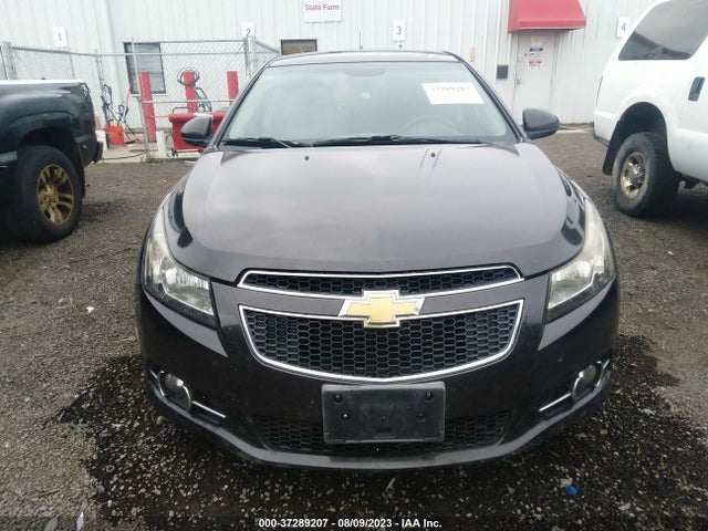 Chevrolet Cruze 1lt 2014 1G1PC5SB0E7310920 Image 4