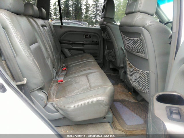 2004 HONDA PILOT EX VIN: 2HKYF18564H592696