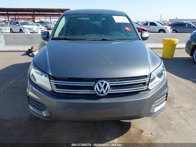 WVGAV7AX4HK051569 Volkswagen TIGUAN