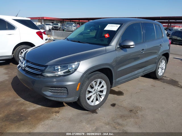 WVGAV7AX4HK051569 Volkswagen TIGUAN