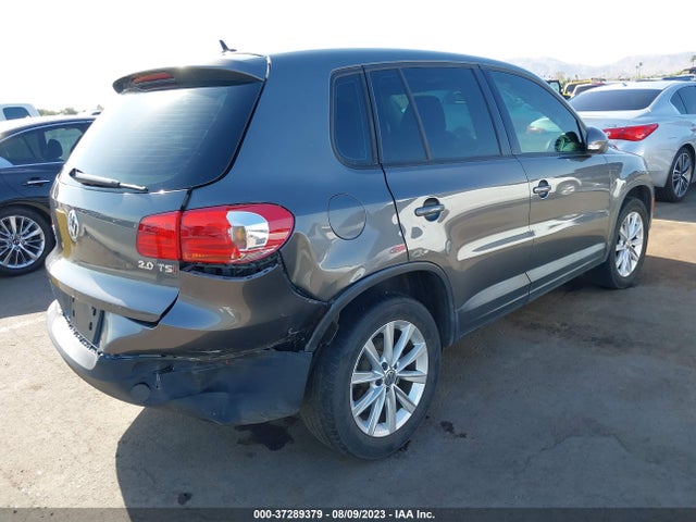WVGAV7AX4HK051569 Volkswagen TIGUAN
