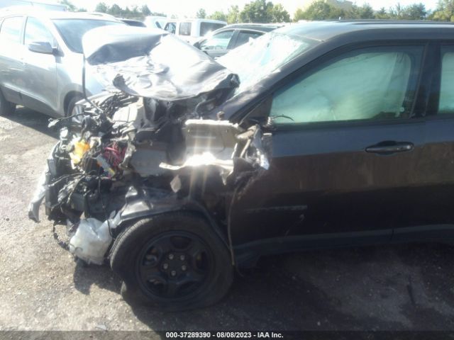 3C4NJDAB7KT659709 Jeep Compass Sport