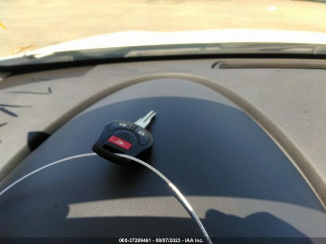 JN8AS5MT3EW619216 Nissan Rogue Select S