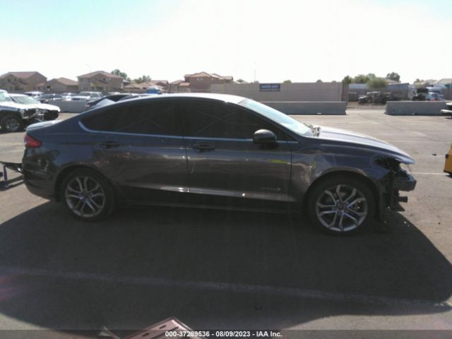 3FA6P0LU4HR286361 Ford Fusion Hybrid Se