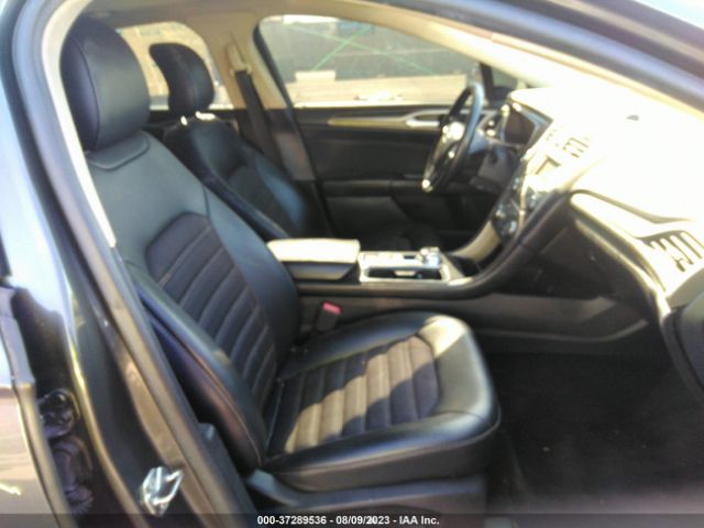 3FA6P0LU4HR286361 Ford Fusion Hybrid Se