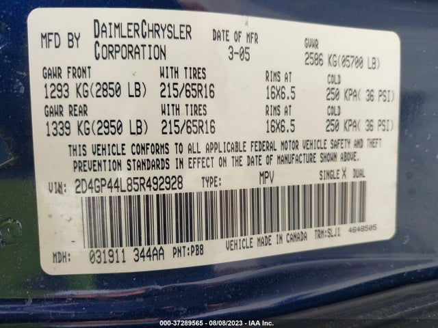 2005 DODGE GRAND CARAVAN SXT VIN: 2D4GP44L85R492928