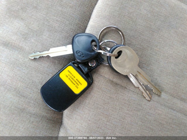 2004 HYUNDAI SONATA GLS/LX VIN: KMHWF35H74A036627