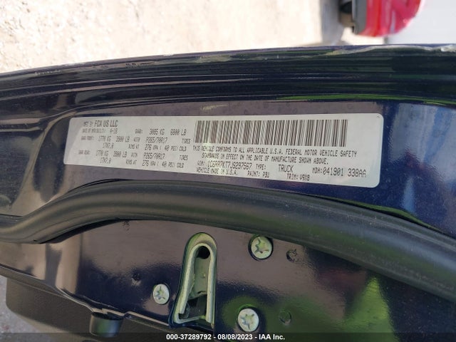 1C6RR7KT7JS297567 RAM 1500 Tradesman