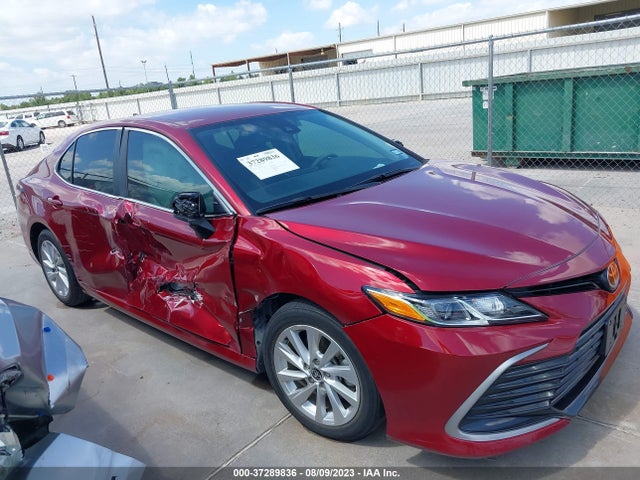 Toyota CAMRY LE 2021 4T1C11AKXMU436820 Image 12
