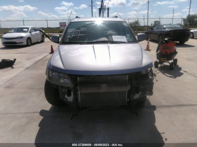 3C4PDCGB4HT500995 Dodge Journey Crossroad
