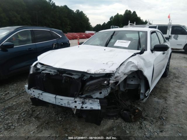 2C3CCAGG8FH904636 Chrysler 300 300s