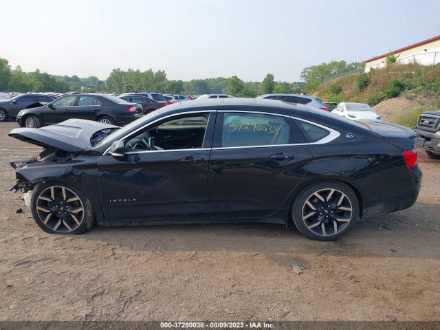 Chevrolet IMPALA LT 2018 2G1105S36J9177886 Image 13