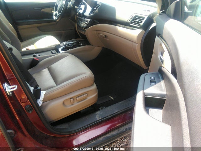 Honda Pilot Touring 7-passenger 2022 5FNYF6H69NB094904 Image 5