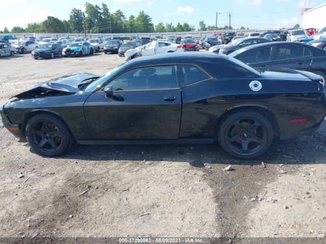 2C3CDZAGXGH256948 Dodge Challenger Sxt