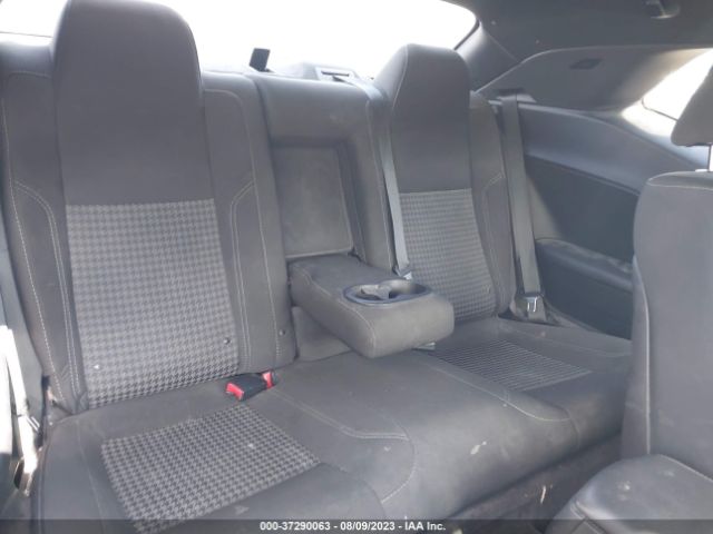 2C3CDZAGXGH256948 Dodge Challenger Sxt