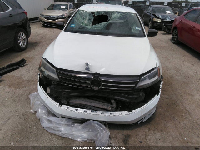 3VWD17AJ9FM417246 Volkswagen Jetta Sedan 1.8t Sport