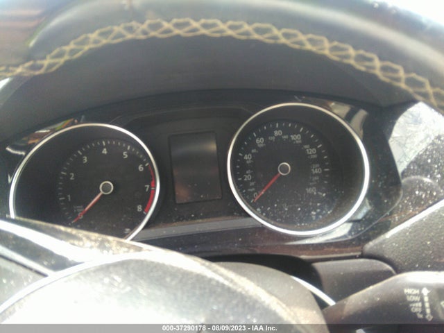 3VWD17AJ9FM417246 Volkswagen Jetta Sedan 1.8t Sport