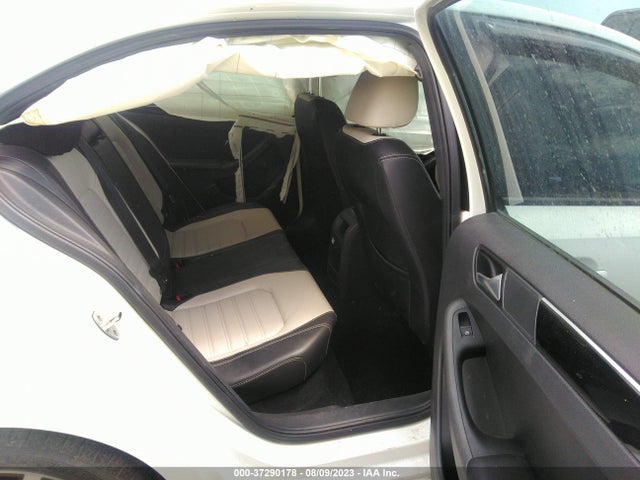 3VWD17AJ9FM417246 Volkswagen Jetta Sedan 1.8t Sport