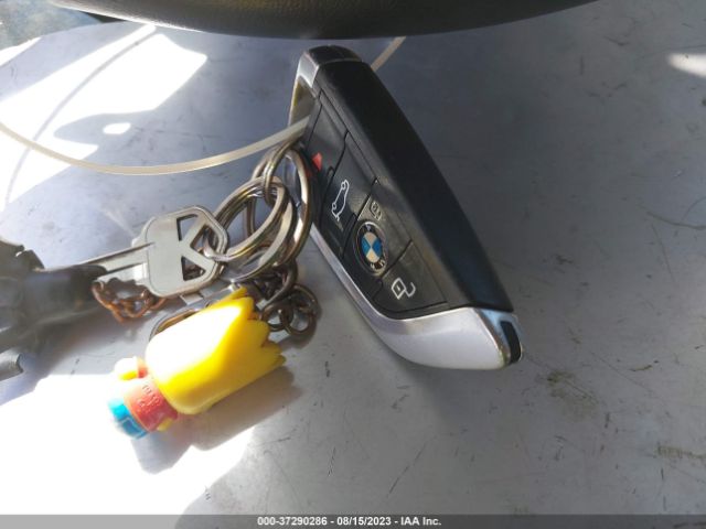 WBA5R1C57KAK12316 BMW 3 Series 330i
