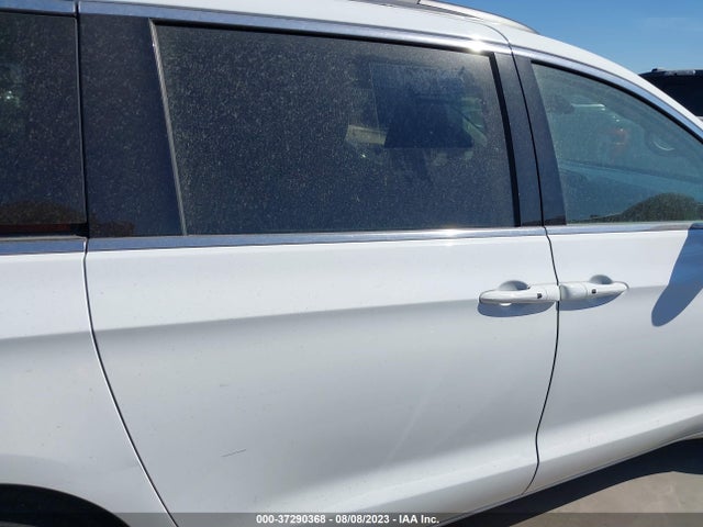 2C4RC1BG8NR116056 Chrysler Pacifica Touring L