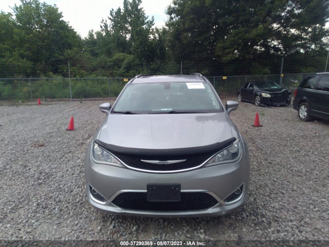 2C4RC1EG4HR713124 Chrysler Pacifica Touring-l Plus