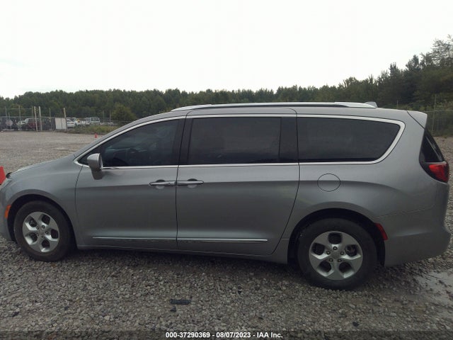 2C4RC1EG4HR713124 Chrysler Pacifica Touring-l Plus
