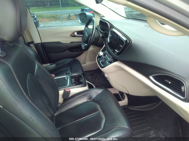 2C4RC1EG4HR713124 Chrysler Pacifica Touring-l Plus