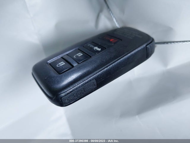 JTHBA1D27G5015114 Lexus IS 200T