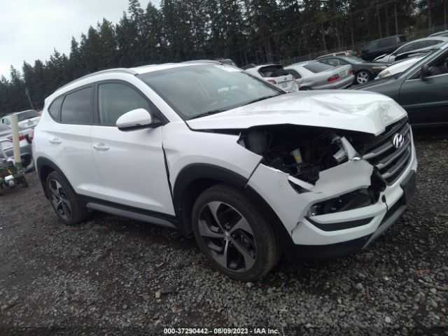 KM8J3CA28HU373462 Hyundai Tucson Sport