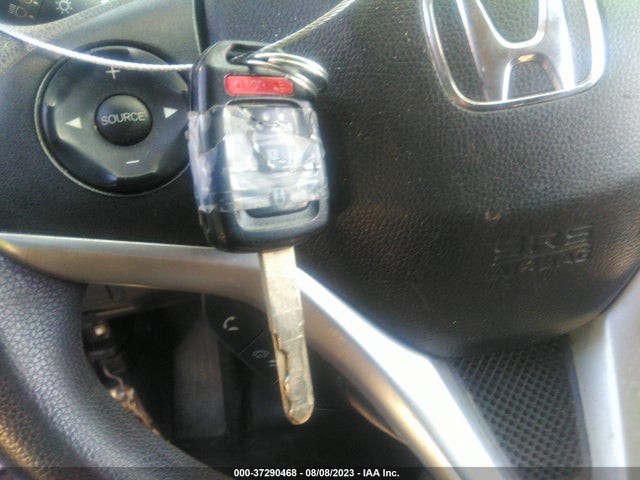 Honda FIT LX 2015 3HGGK5G5XFM733705 Image 3
