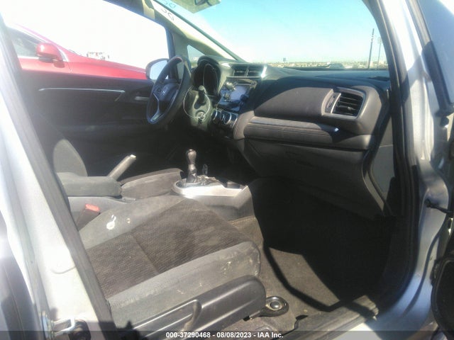 Honda FIT LX 2015 3HGGK5G5XFM733705 Image 6