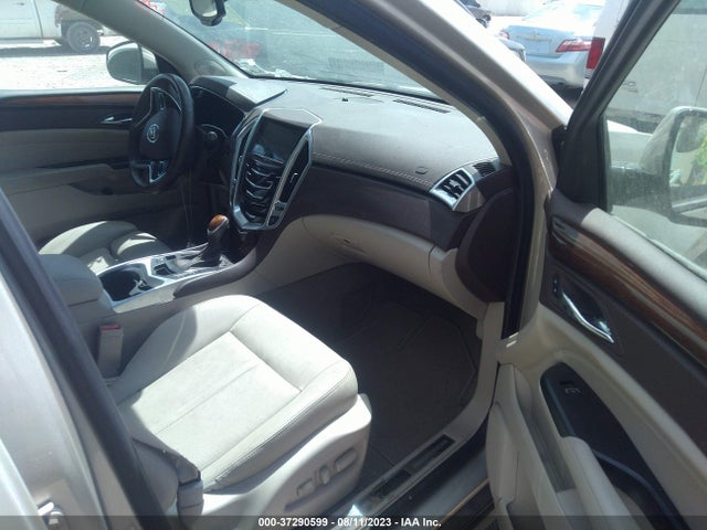 Cadillac Srx Luxury Collection 2015 3GYFNBE35FS567746 Image 5