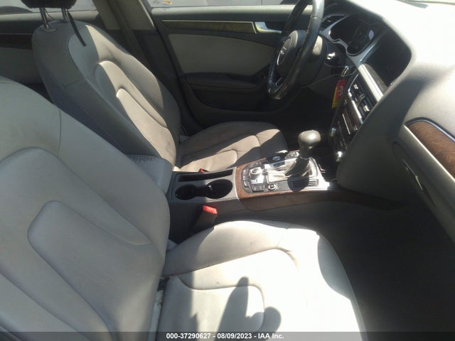 WAUAFAFL6GN005465 Audi A4 PREMIUM