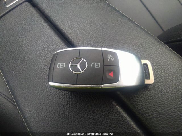 W1N4M4HB2LW027066 Mercedes-Benz Glb Glb 250