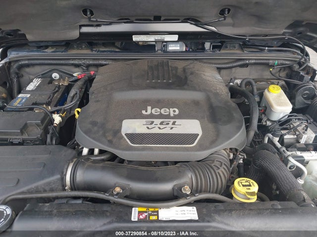 2013 JEEP WRANGLER UNLIMITED SAHARA VIN: 1C4HJWEG2DL511383