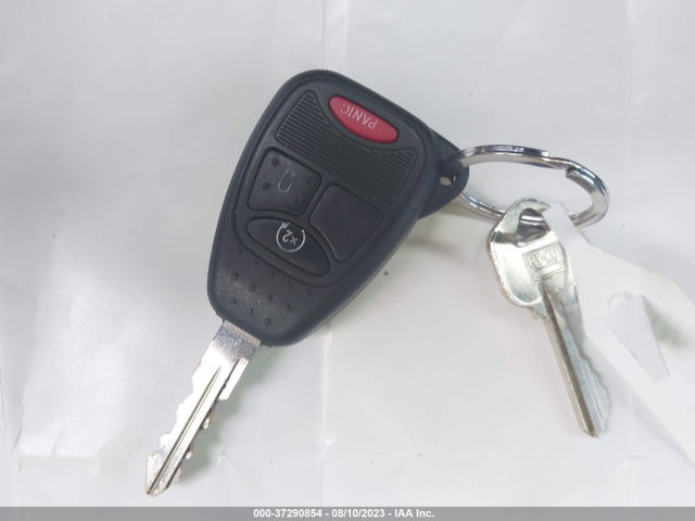 2013 JEEP WRANGLER UNLIMITED SAHARA VIN: 1C4HJWEG2DL511383