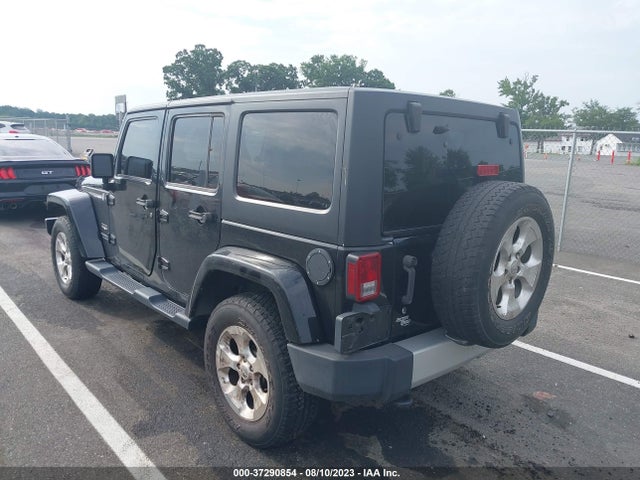 2013 JEEP WRANGLER UNLIMITED SAHARA VIN: 1C4HJWEG2DL511383