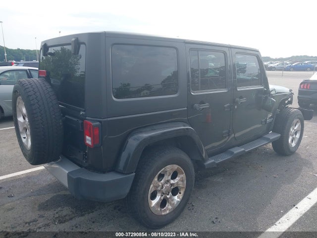 2013 JEEP WRANGLER UNLIMITED SAHARA VIN: 1C4HJWEG2DL511383