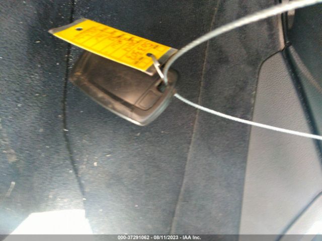 WBA5A5C55ED503303 BMW 5 Series 528i