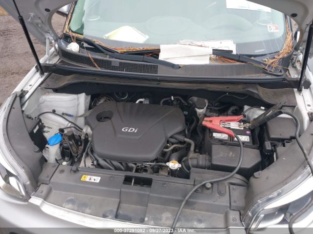 KNDJN2A29G7857274 KIA Soul Base