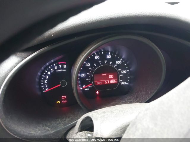 KNDJN2A29G7857274 KIA Soul Base